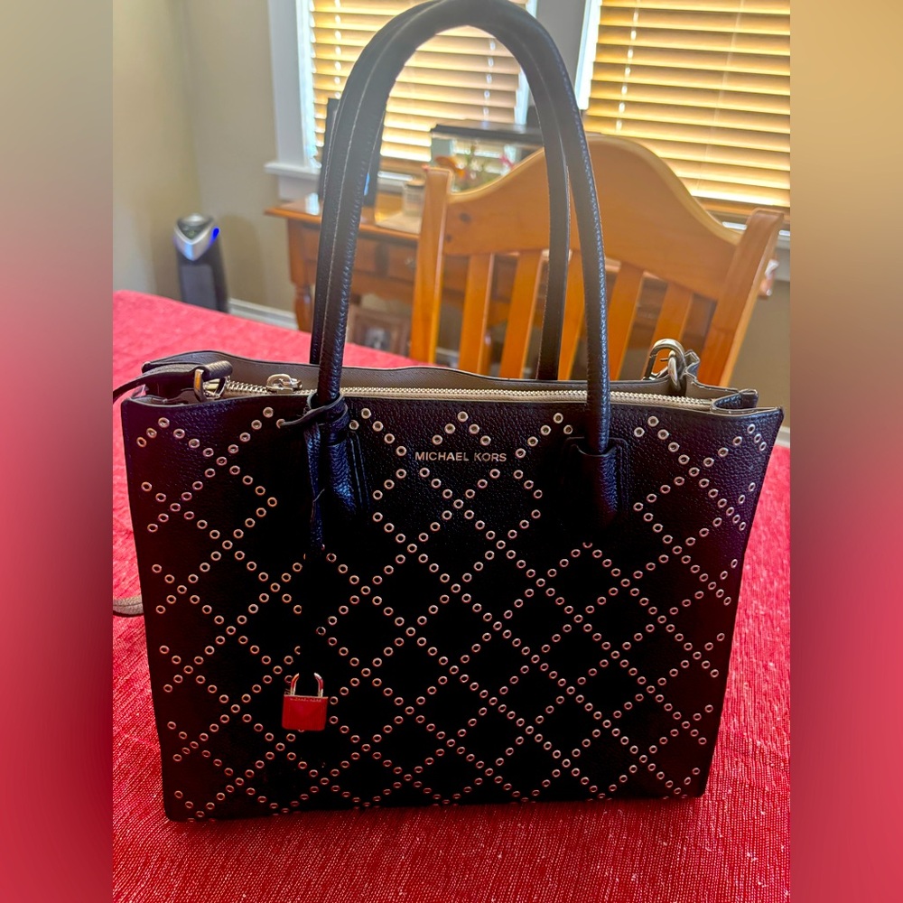Michael Kors Mercer Grommeted Large Leather Tote